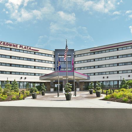 מלון Crowne Plaza Lansing By Ihg מראה חיצוני תמונה