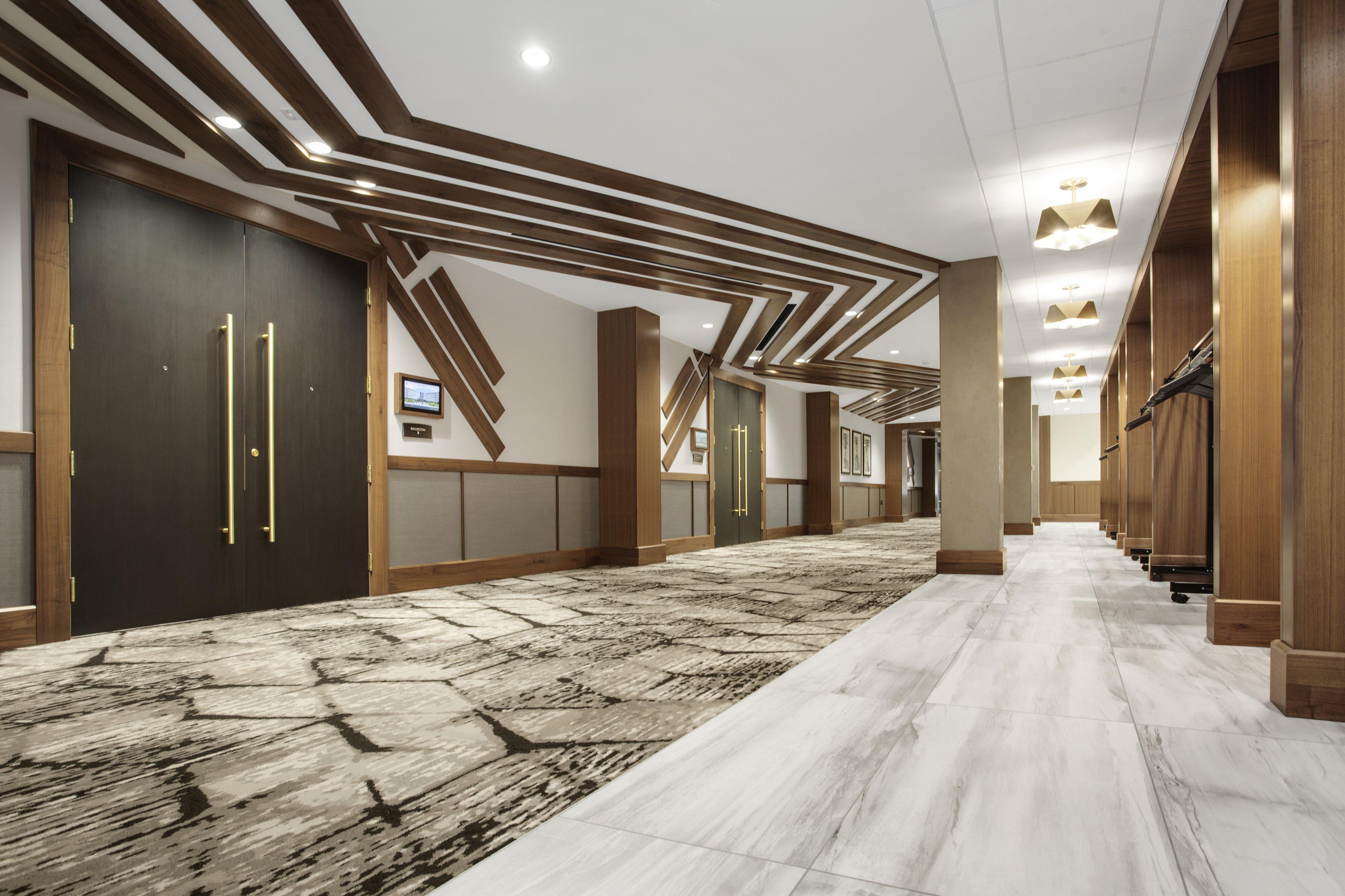 מלון Crowne Plaza Lansing By Ihg מראה חיצוני תמונה