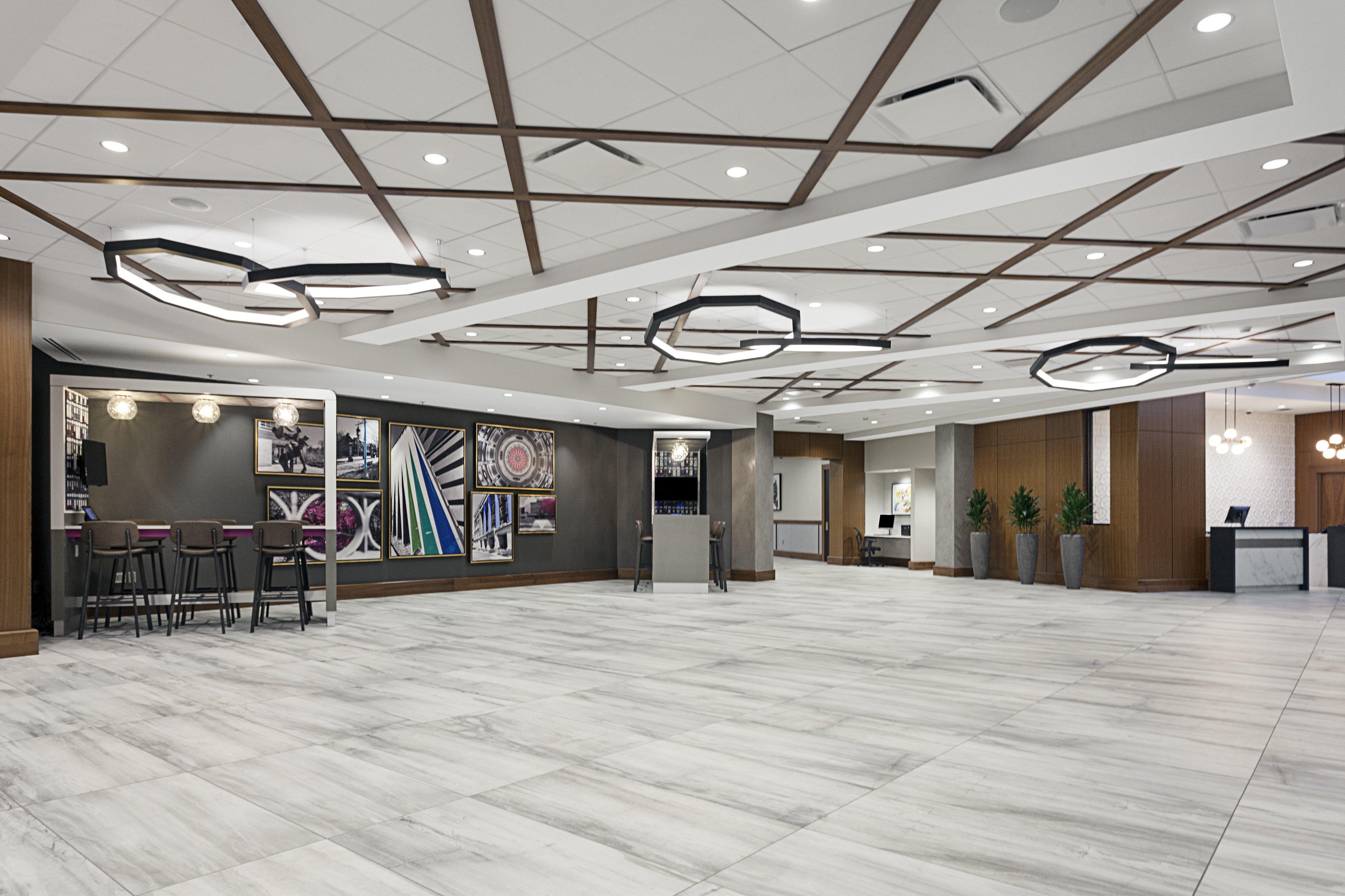 מלון Crowne Plaza Lansing By Ihg מראה חיצוני תמונה