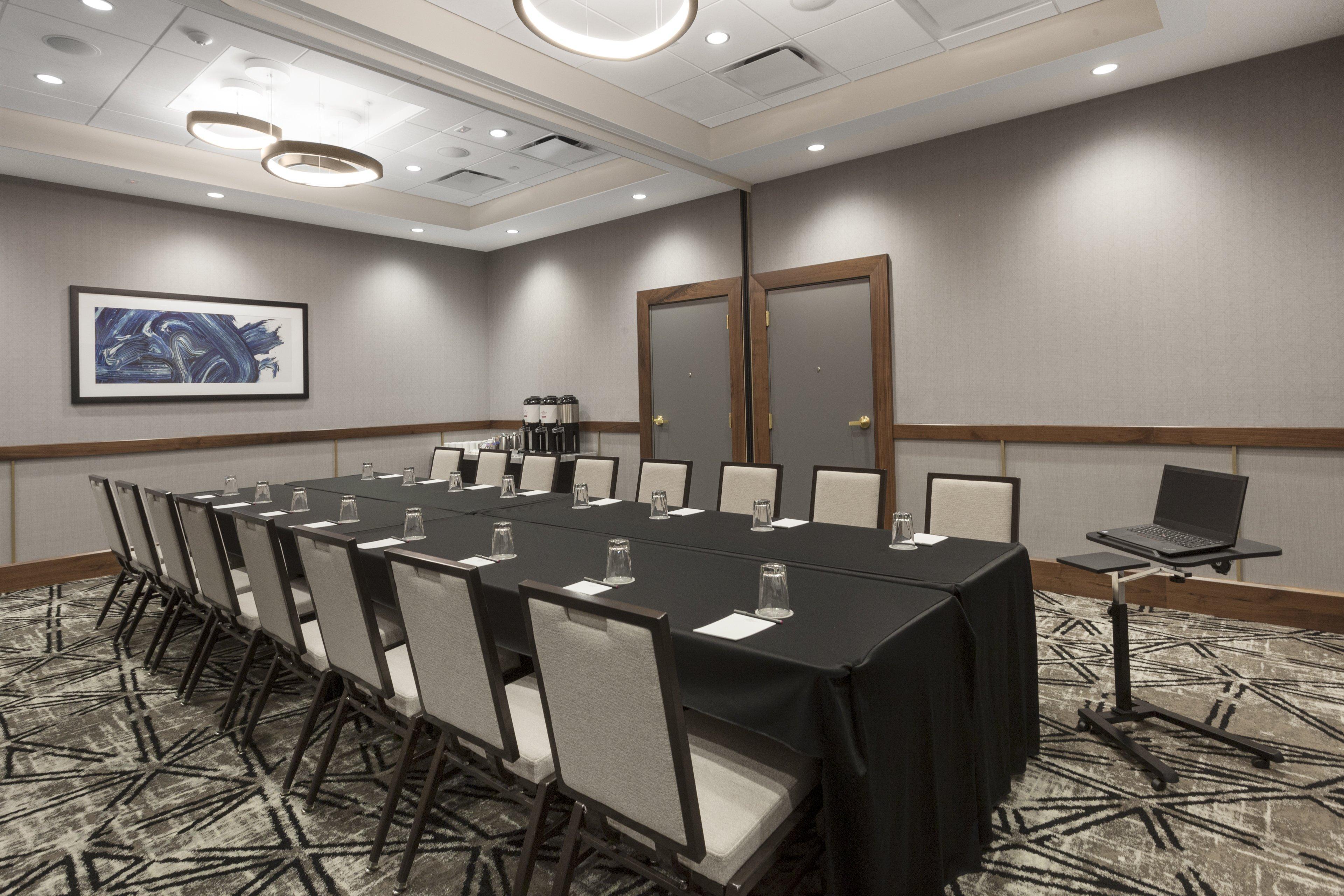 מלון Crowne Plaza Lansing By Ihg מראה חיצוני תמונה
