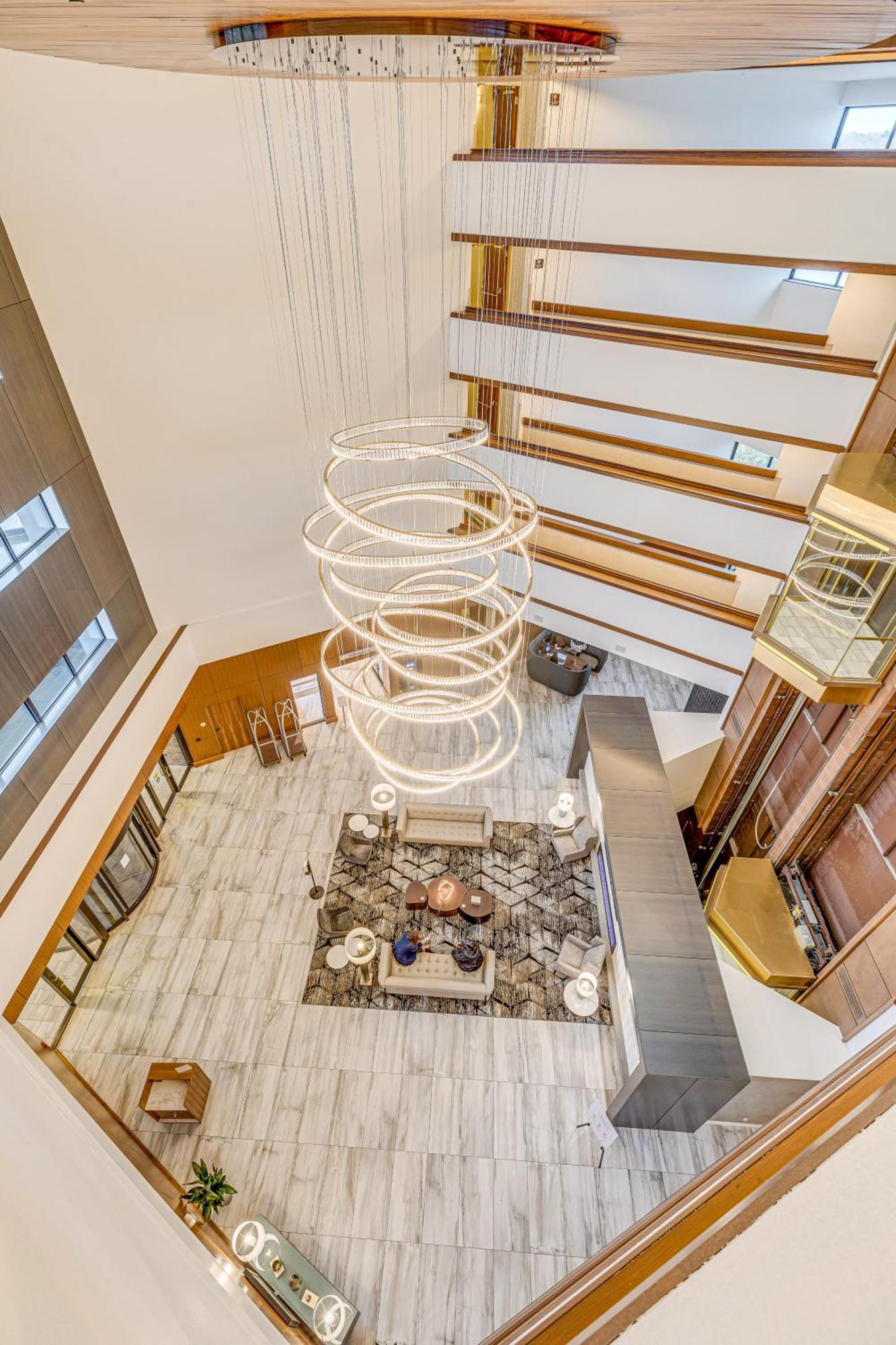 מלון Crowne Plaza Lansing By Ihg מראה חיצוני תמונה